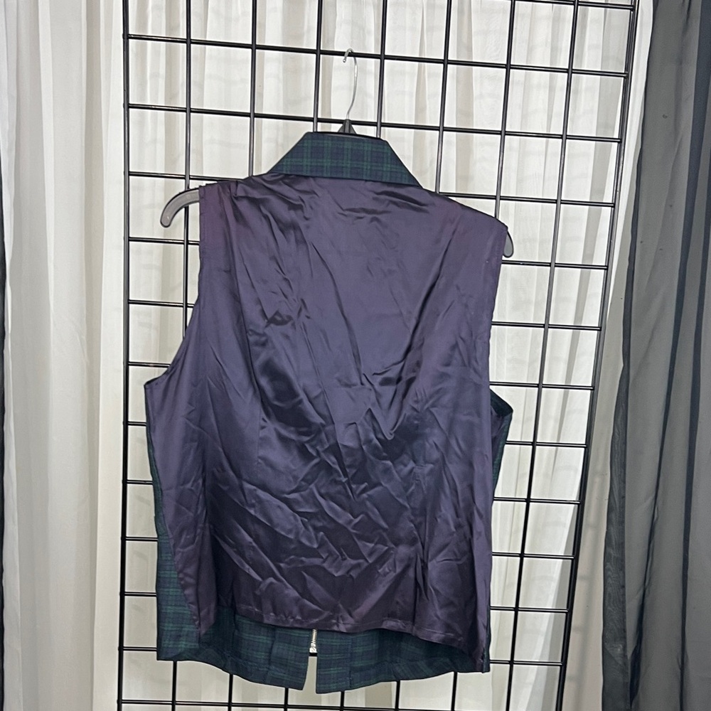Plaid Zip-Up Vest from MAGGIE LAWRENCE - Picture 8 of 11